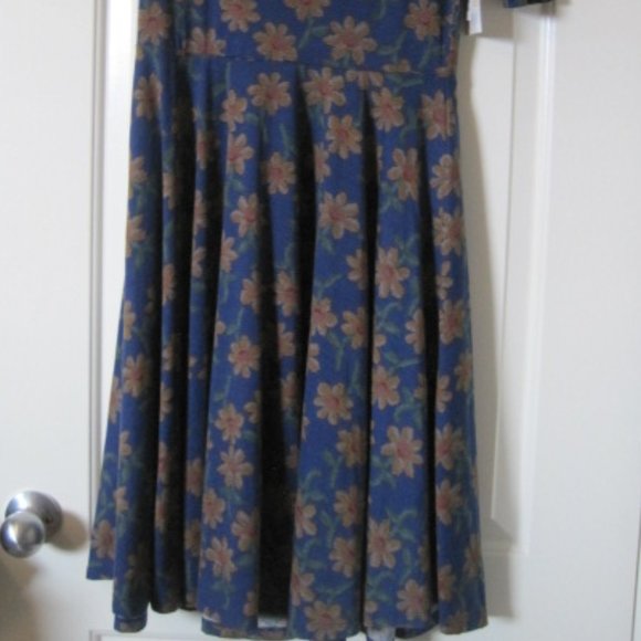 Lularoe Daisy Nicole Dress - Picture 6 of 7